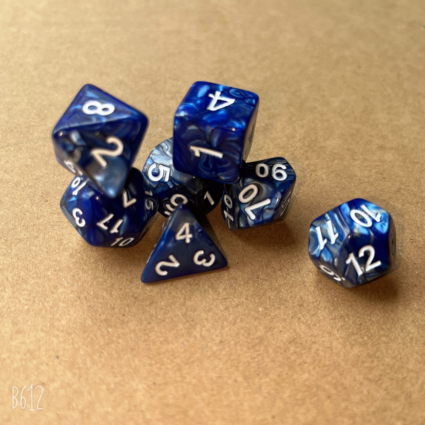 Picture of Two-Color Multi-Sided Dice 7-Piece Digital Dice Running Group Board Game Set Dnd Game Dice