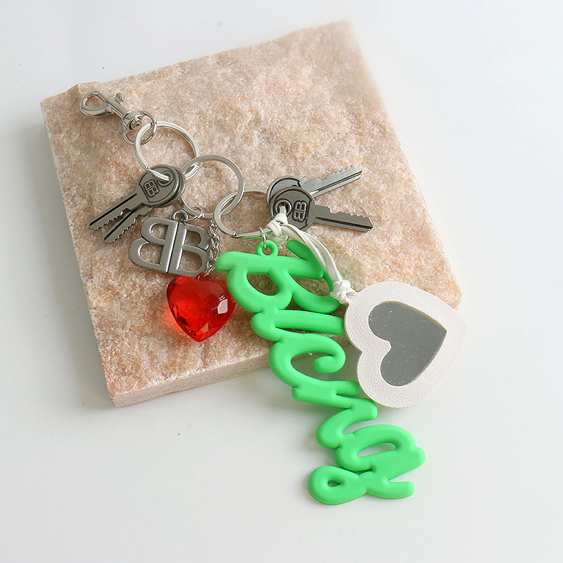 Picture of B retro exaggerated soft silicone large letter key chain rodeo bag pendant personality car key ring accessories