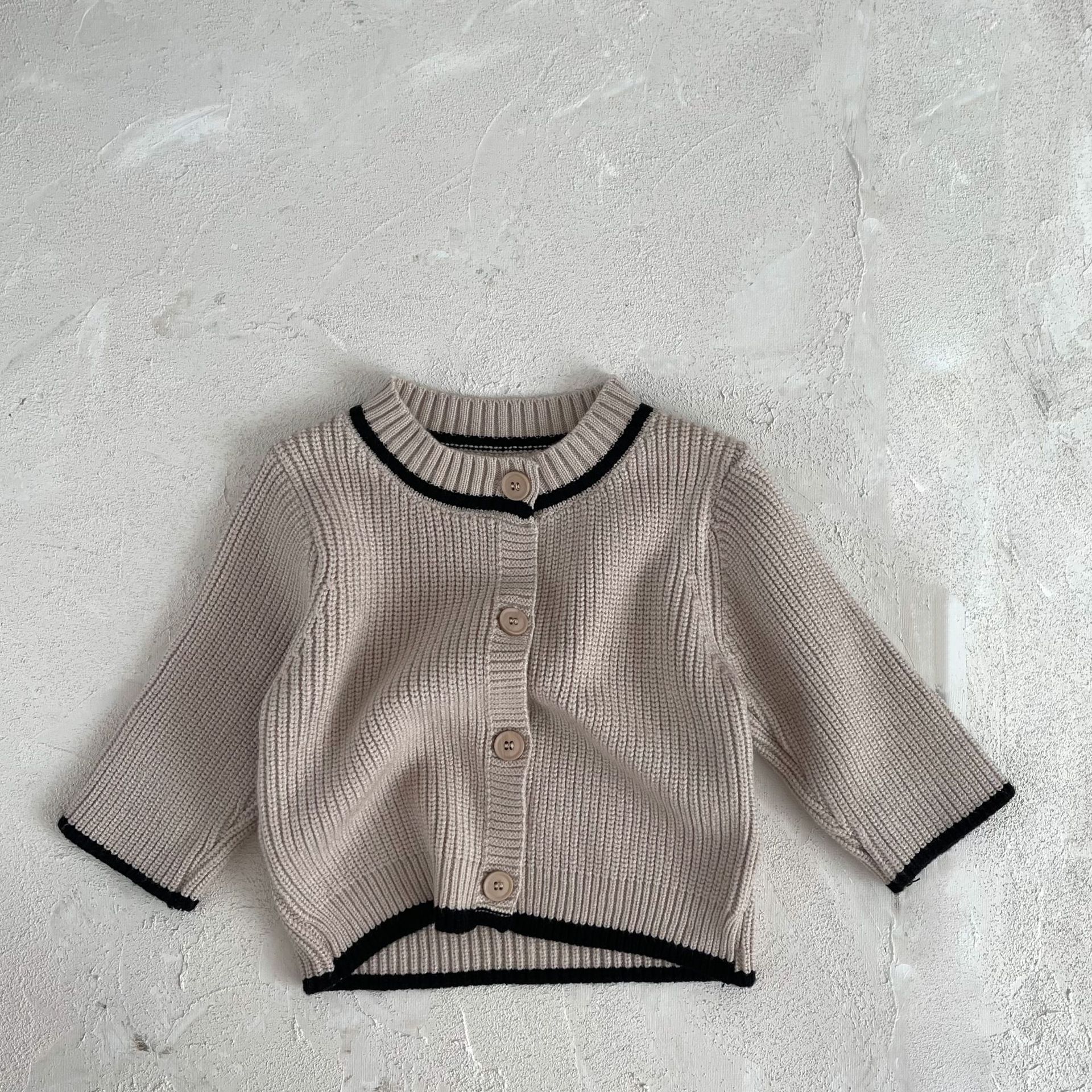 Picture of Children's sweater cardigan autumn and winter boys' Korean style knitwear children's clothing girls' coat versatile round neck sweater