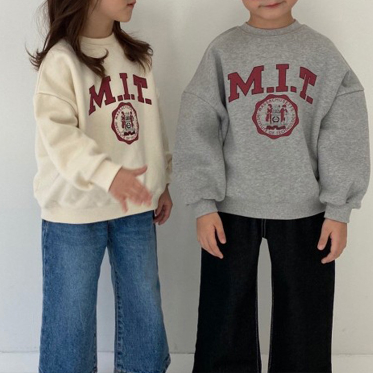 Picture of Spring and Autumn Children's Clothing Small and Medium-sized Children's Retro Tray Sweatshirt Ins Boys' and Girls' Loose Top Round Neck Family Clothes