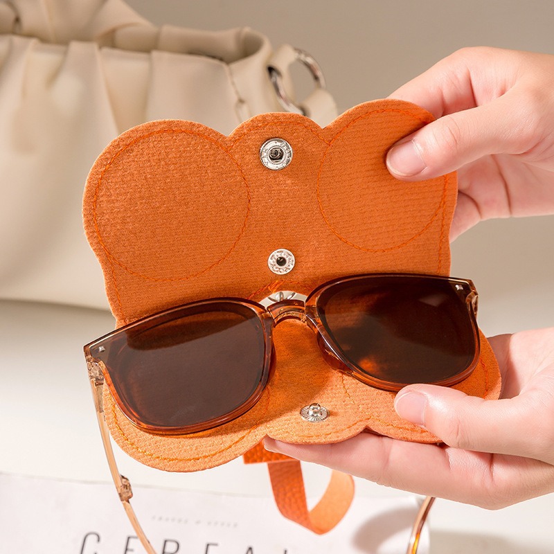 Picture of Simple Fashion Portable Sunglasses Protective Case Sunglasses PU Protective Case Sunglasses Storage Bag Red Bag