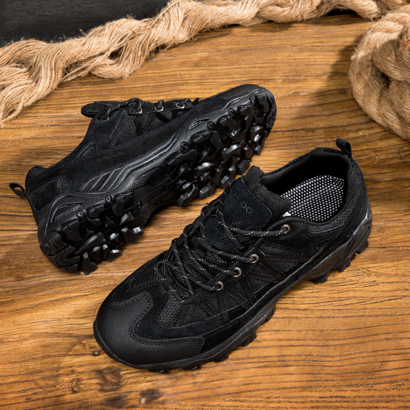 Picture of Cross-border plus size hiking shoes men's autumn lightweight breathable sneaker climbing hiking shoes non-slip wear-resistant outdoor shoes women