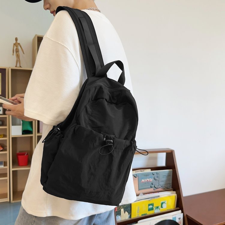 Picture of Japanese Style Solid Color Pleated Nylon Backpack Men's 2024 New Arrival Large Capacity Lightweight Casual Travel Backpack Computer Bag
