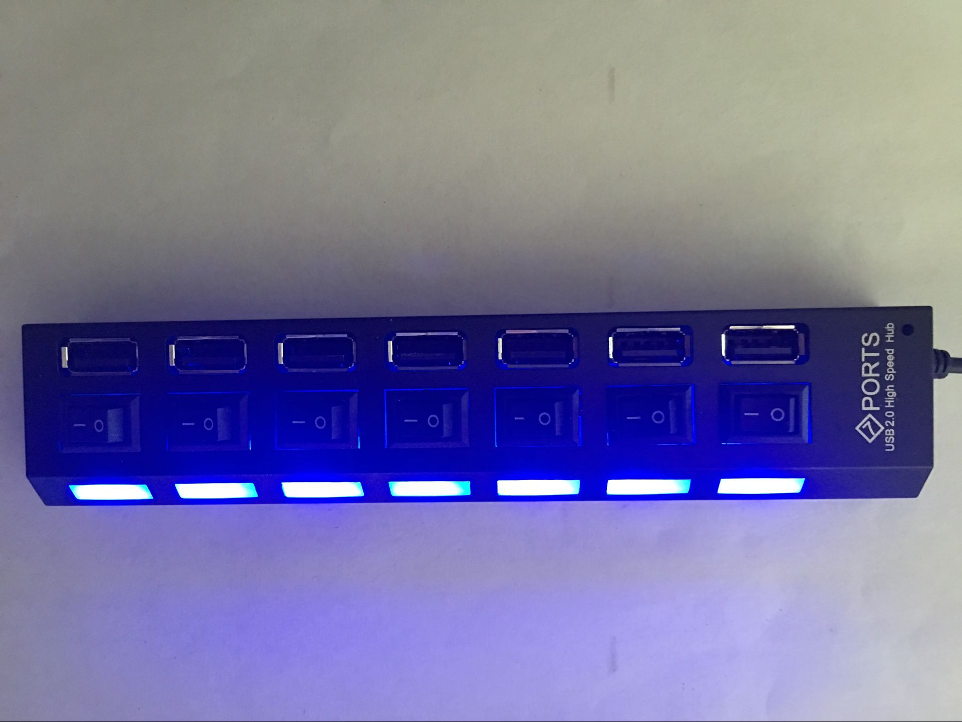 Picture of Explosions seven-port switch 2.0 one-to-seven hub HUB splitter high-speed expansion computer USB extender