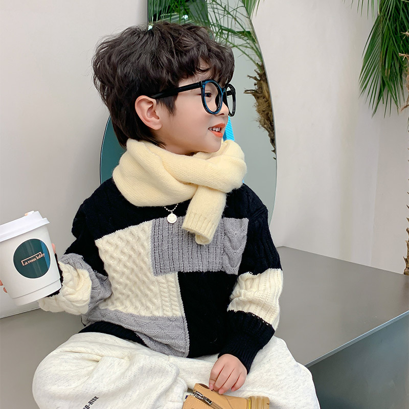 Picture of 2023 boys' sweater autumn and winter children's thickened pullover New Year greeting clothes Western style winter clothes handsome top