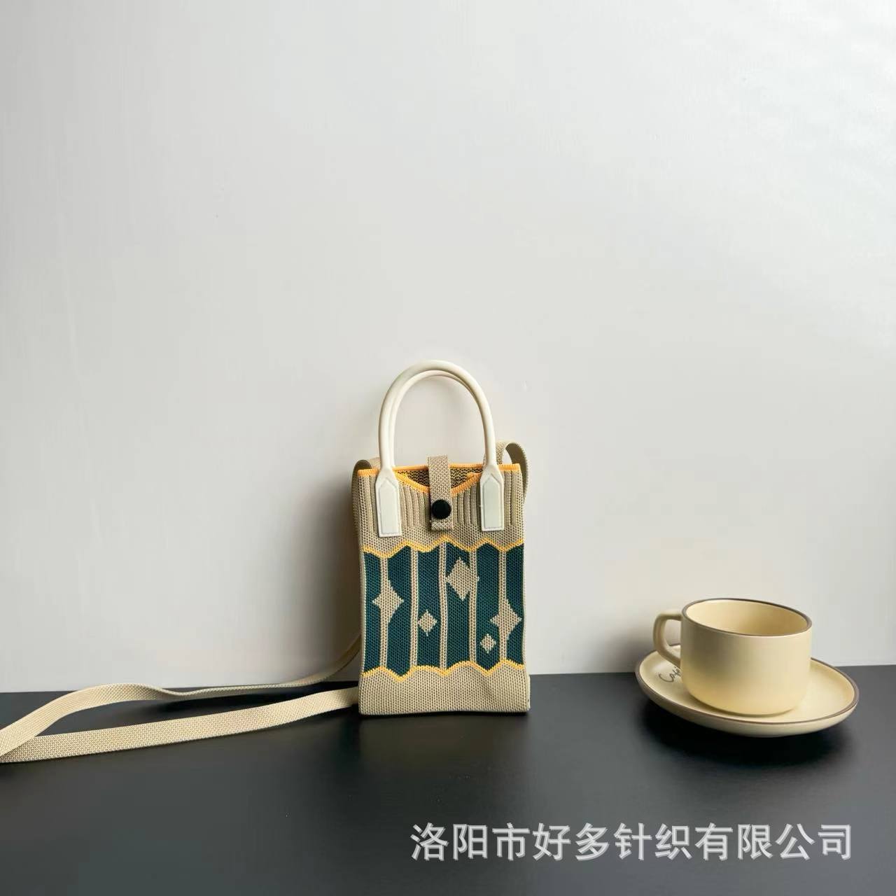 Picture of Advanced Sense Ins Mobile Phone Bag New Cartoon Knitted Bag Dopamine Niche All-match Crossbody Shoulder Bag Handbag