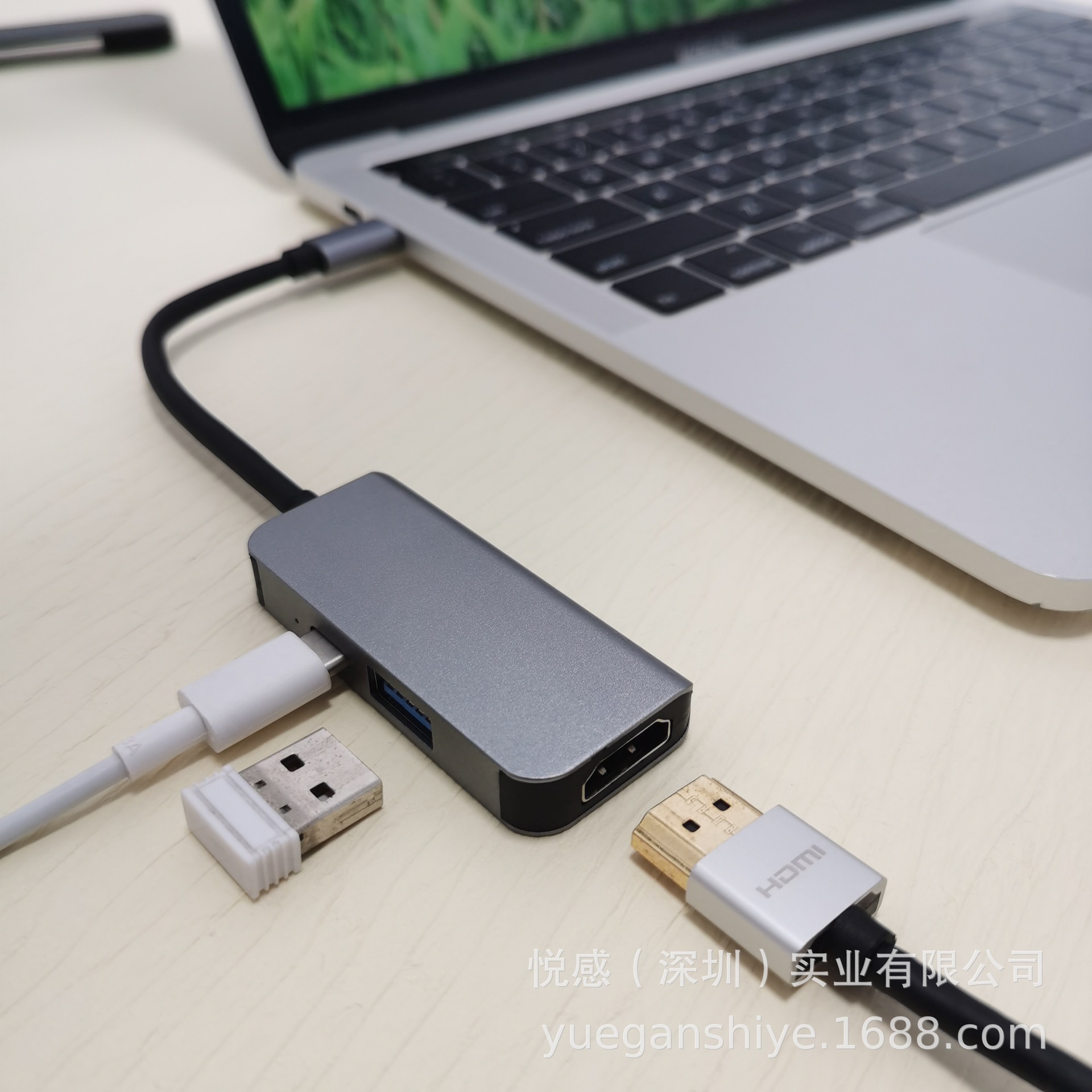 Picture of Cross-border docking station three-in-one for ipad switch Nintendo hub notebook converter