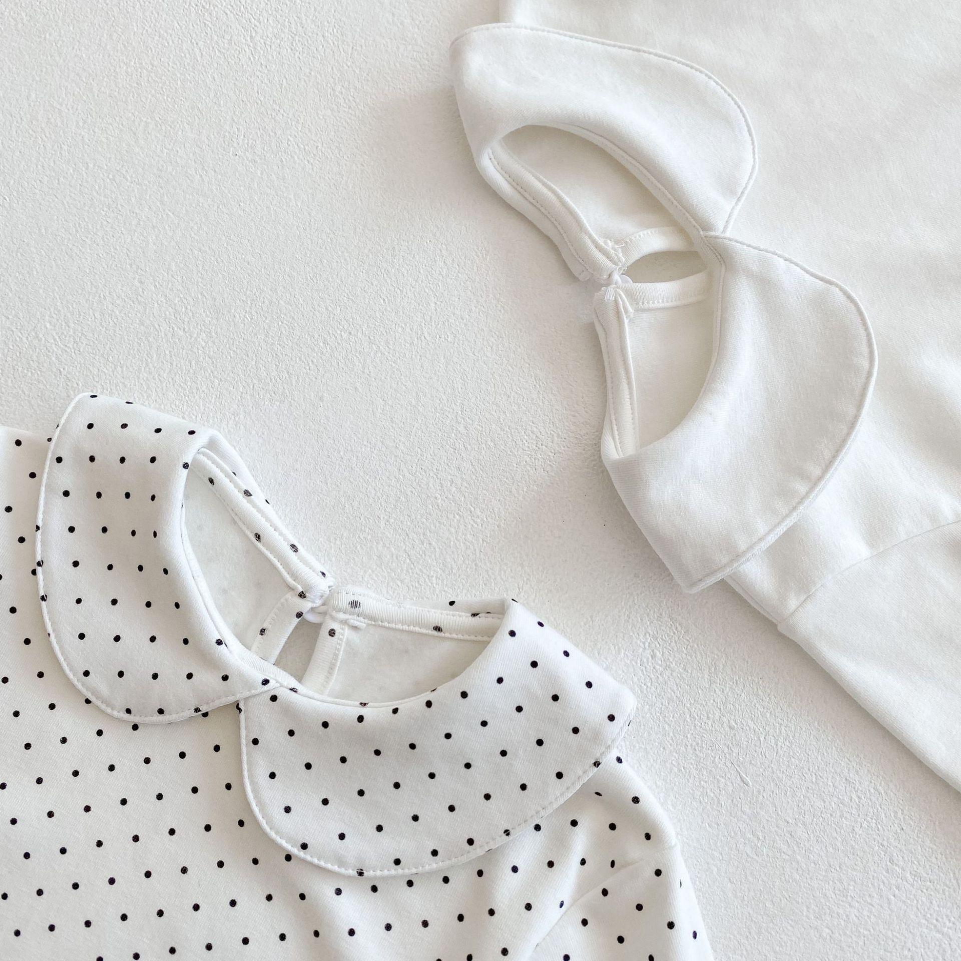 Picture of Baby T-Shirt 2025 Spring Clothing Kidsren's Doll Collar Long-Sleeved Bottoming Shirt Versatile Long-Sleeved T-Shirt Top Puff Sleeves