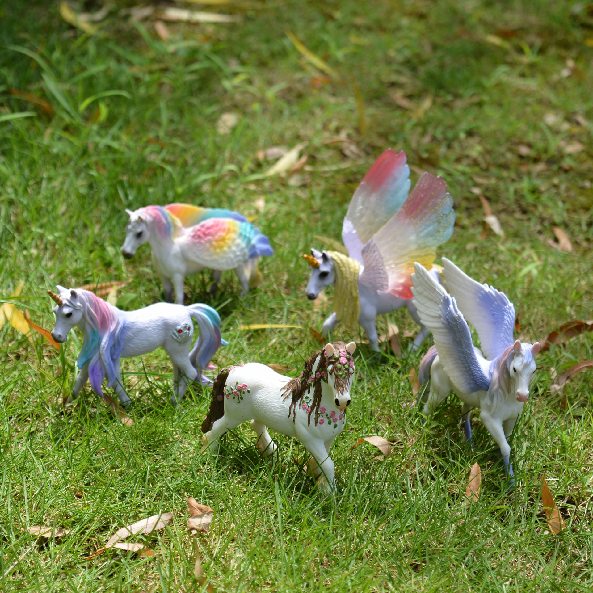 Picture of Cross-border fairy god beast pegasus mount model toy rainbow princess unicorn flying fairy children's toy