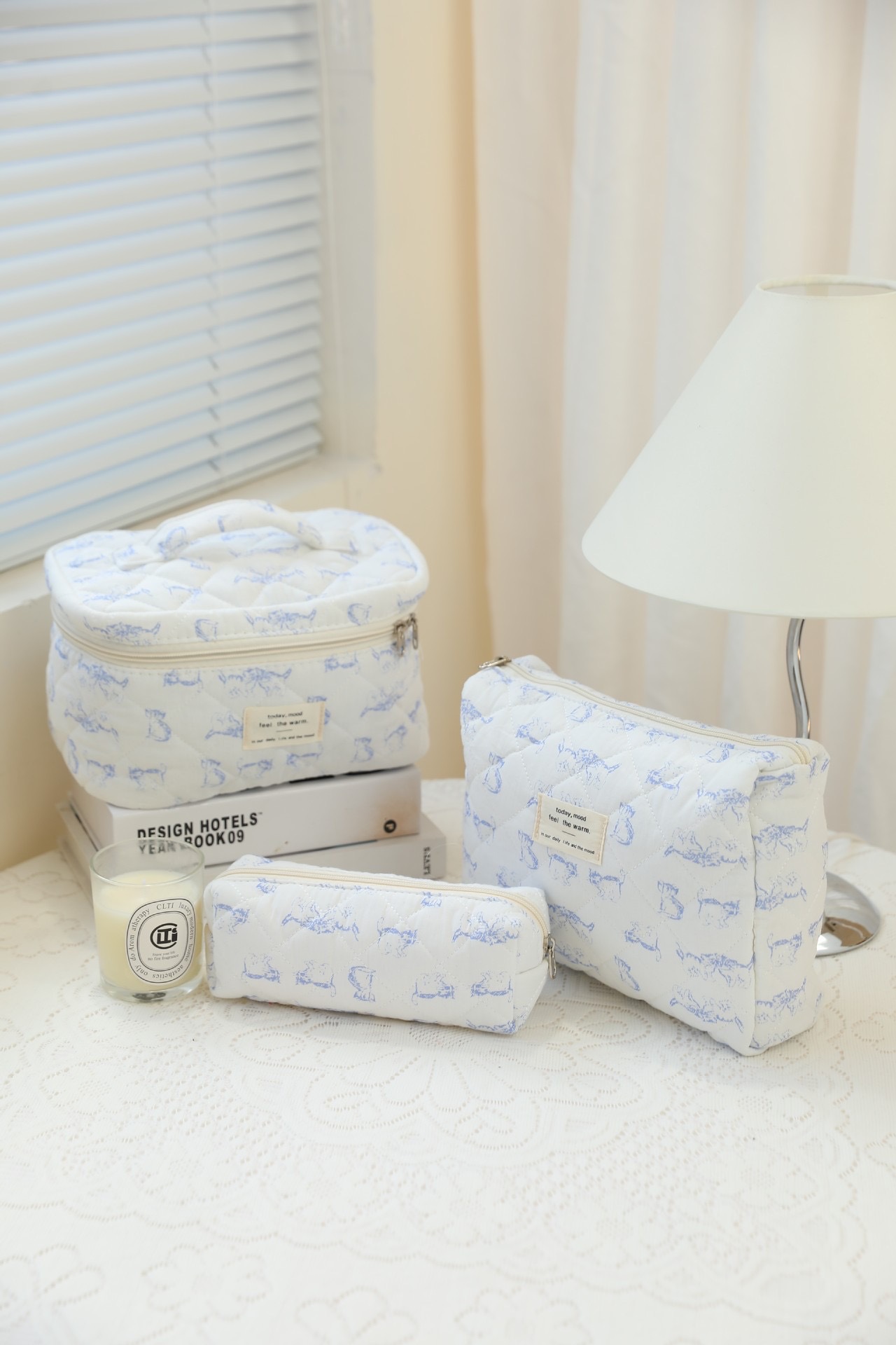 Picture of Cross-border Super New Cotton Cosmetic Bag Niche Portable Washes Storage Bag Floral Ins Cute Quilted