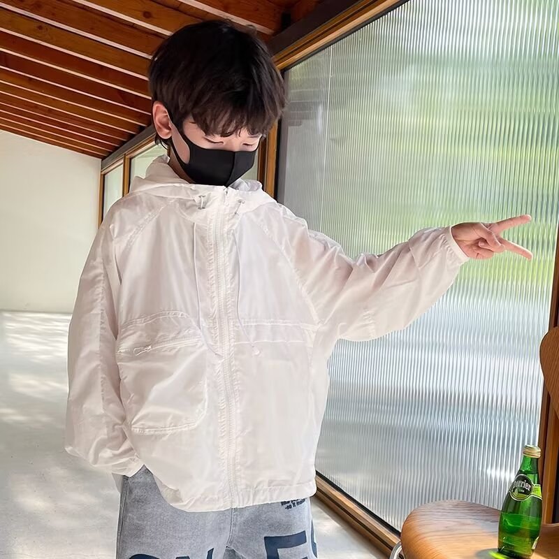 Picture of 2024 Spring and Summer New Boys' Sun Protection Clothing Cardigan Hooded Thin Jacket Anti-Uv Sun Protection Clothing for Middle and Large Children