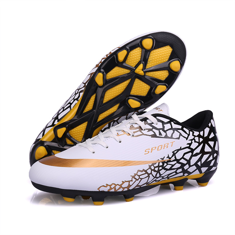 Picture of Cross-border Autumn New Assassin's same style broken nail football shoes, men's, women's and children's football training shoes one-piece delivery