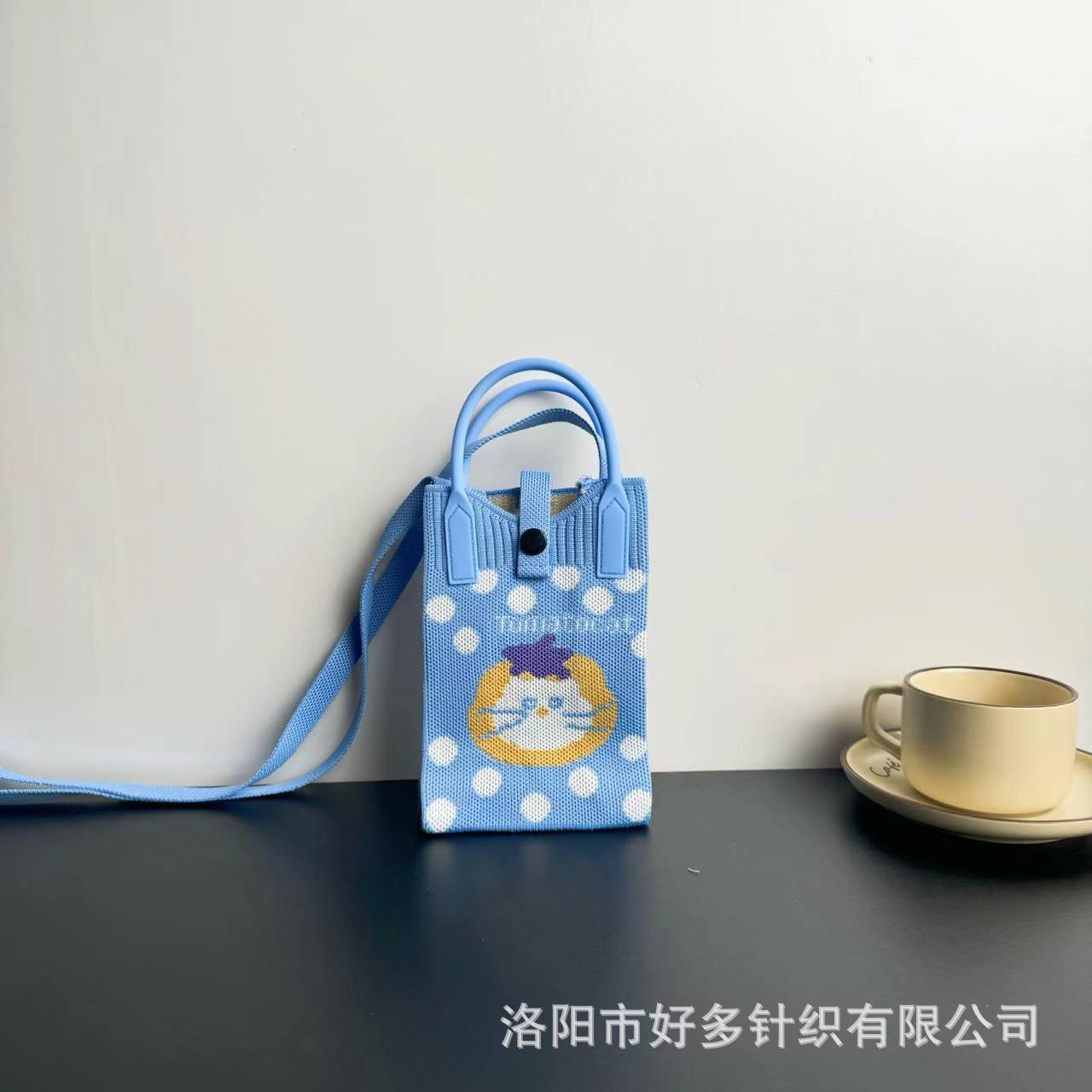 Picture of Advanced Sense Ins Mobile Phone Bag New Cartoon Knitted Bag Dopamine Niche All-match Crossbody Shoulder Bag Handbag