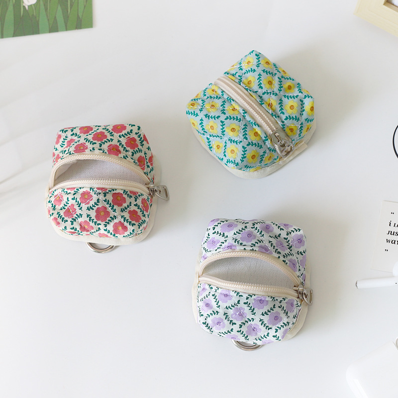 Picture of Cute Daisy Flower Coin Bag Suitable for AirPods Protective Case Bluetooth Headset Storage Bag Korean Style Girl's Heart