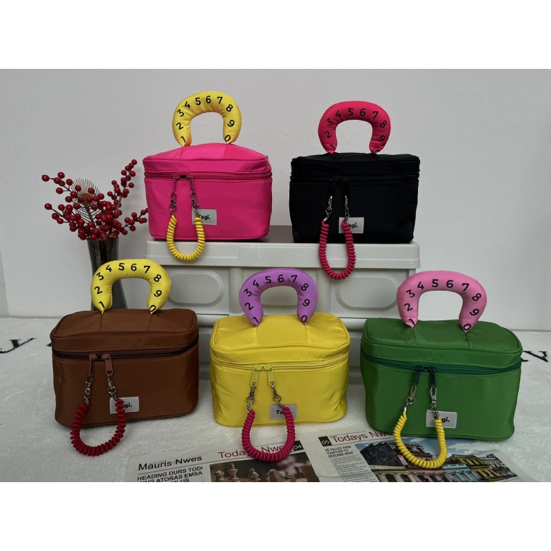 Tegi Women's Cosmetic Bag Portable Large Capacity Portable Mummy Bag Wash Travel Storage Bag All-match Nylon Bag Trendy