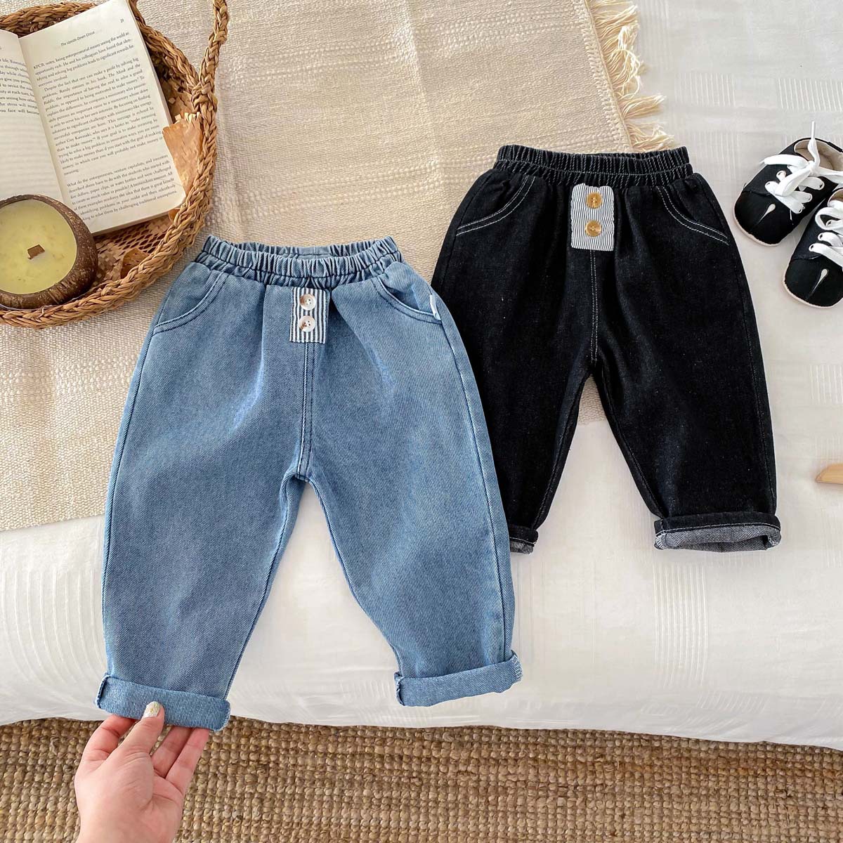 Picture of Korean style autumn children's solid color jeans baby boys' casual pants newborn baby simple trendy trousers