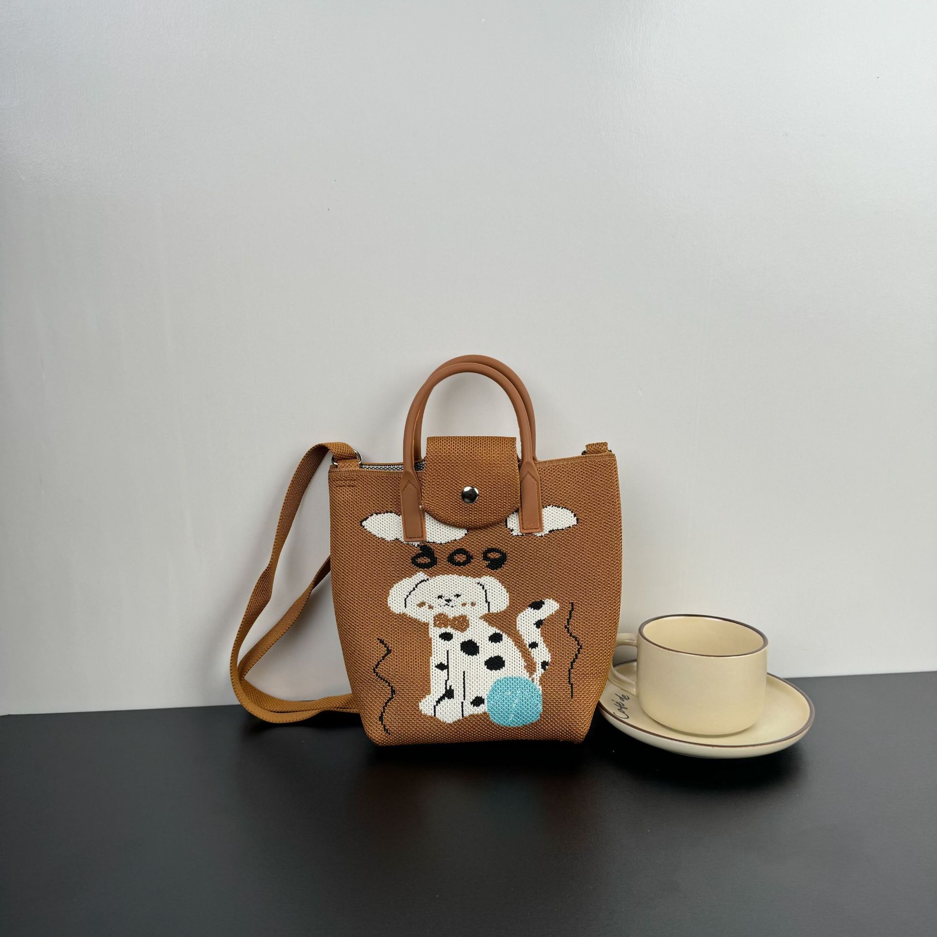 Picture of Advanced Sense Ins Mobile Phone Bag New Cartoon Knitted Bag Niche All-match Crossbody Handbag Korean Coin Purse Bag