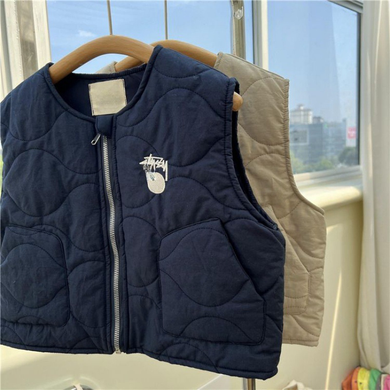 Picture of New 2023 Korean style children's thin cotton vest boys and girls workwear style quilted vest warm waistcoat fashion