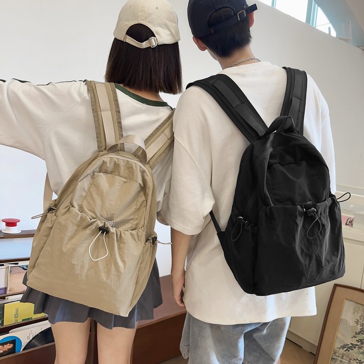 Japanese Style Solid Color Pleated Nylon Backpack Men's 2024 New Arrival Large Capacity Lightweight Casual Travel Backpack Computer Bag