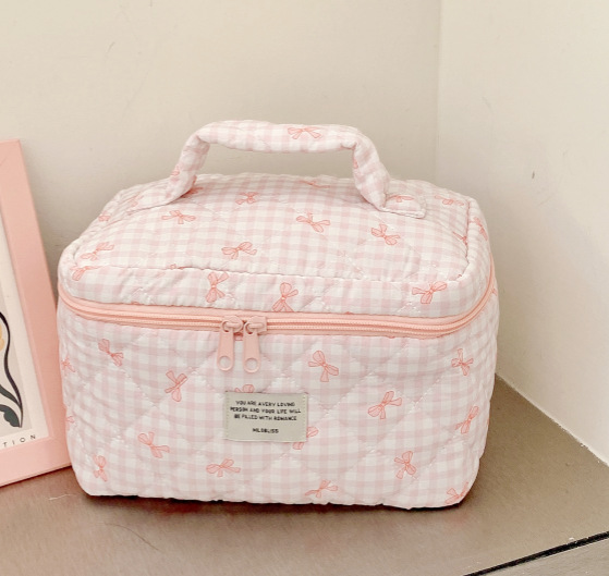 Picture of Simple bow travel portable cosmetic bag large capacity high-end feeling ins high-value cosmetic bag a batch