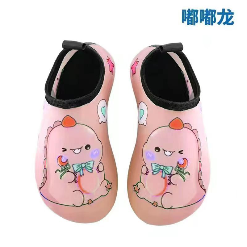 Picture of Cartoon Children's Beach Shoes Hard Sole Wading Shoes Diving Equipment Snorkeling Shoes and Socks Barefoot Swimming Shoes Diving Socks Quick-drying