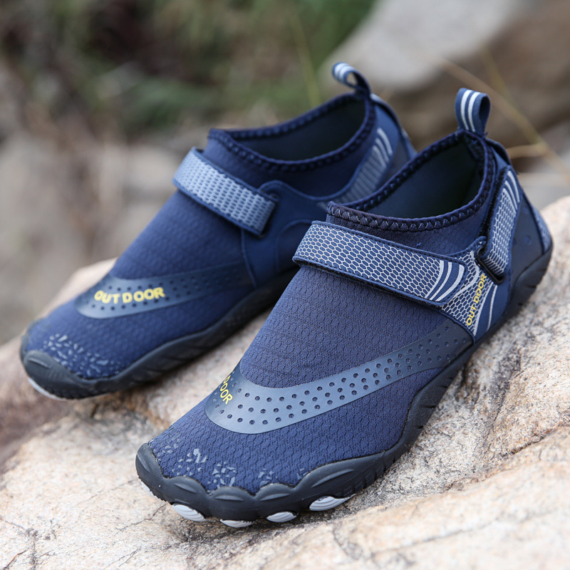 Picture of Outdoor Sports Tracing Shoes Five Fingers Beach Wading Shoes Men's and Women's Large Size Diving Snorkeling Shoes Breathable Hiking Shoes