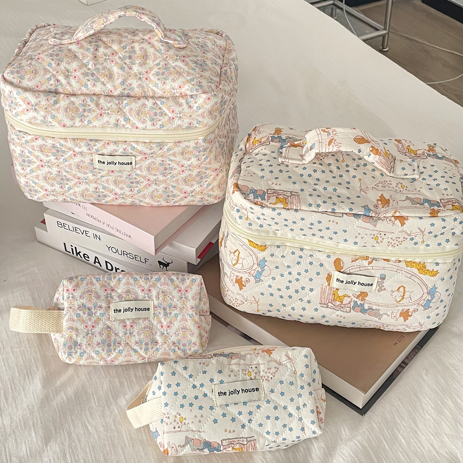 Dream Nuclear Style Series Cosmetic Bag High Beauty Value Girl's Outgoing Portable Wash Bag Large Capacity Sundries Hand Carrying Storage Bag