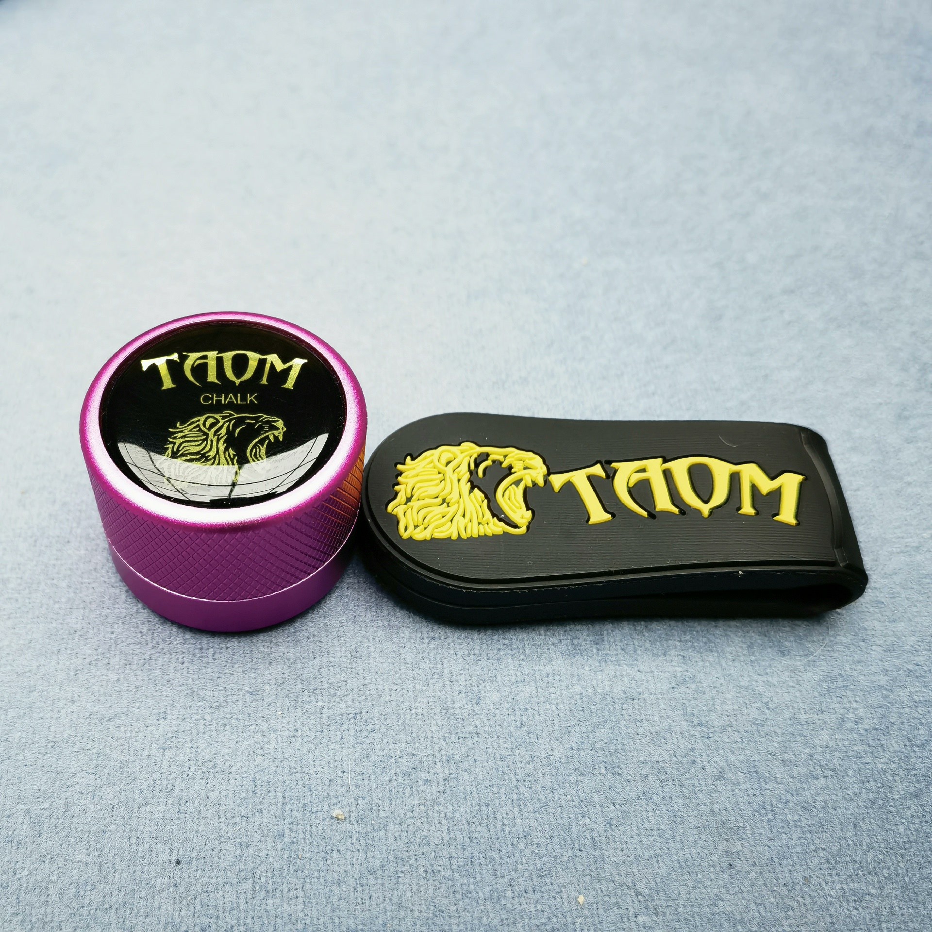 Picture of taom round metal chocolate box taom chocolate box