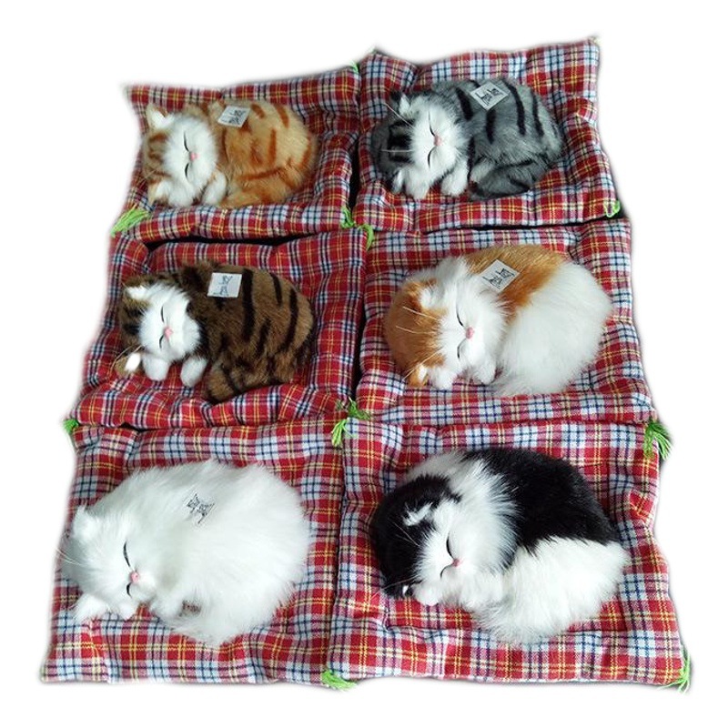 A simulated cat will call a sleeping cat cloth pad cat gift cat crafts toy car ornaments