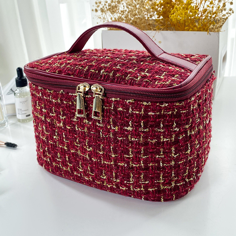 Picture of New Cyber Celebrity Cosmetic Bag New Cosmetics Large Capacity Storage Bag Portable Travel High-end Small Chanel Style Cosmetic Bag