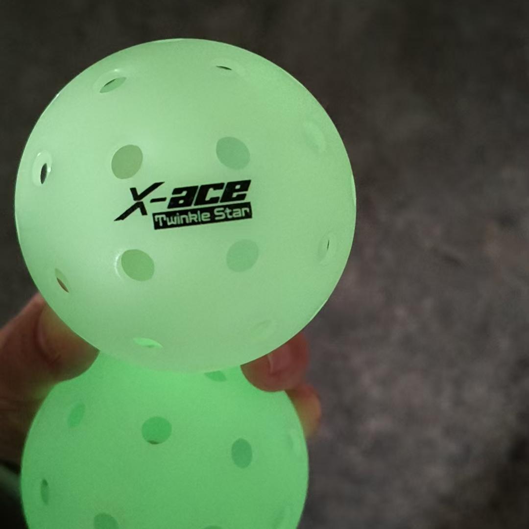 Picture of Peak ball pickleball outdoor 40 holes, integrated molding, usapa specification, support logoDIY