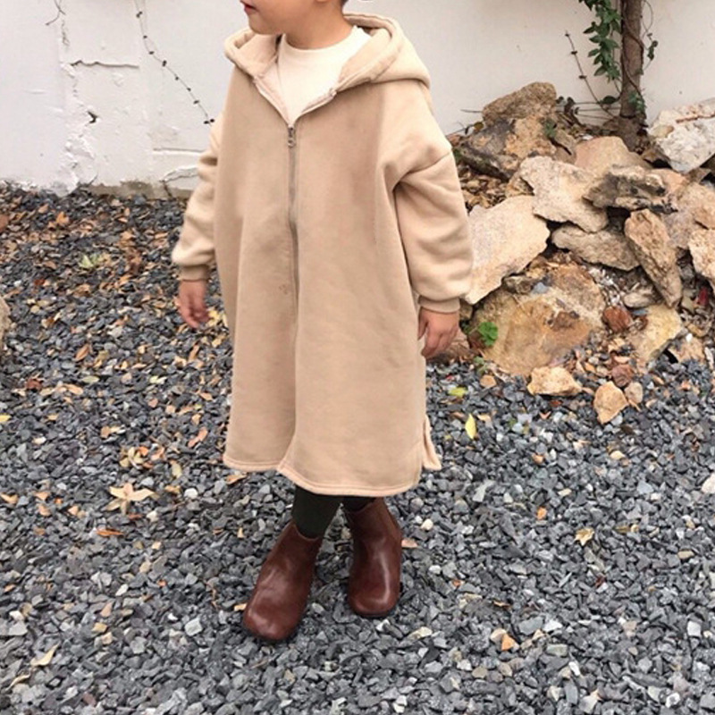 Picture of Winter Clothing Korean Style Children's Clothing New Style Korean Style Simple Velvet Sweatshirt for Boys and Girls Hooded Long Casual Jacket Versatile