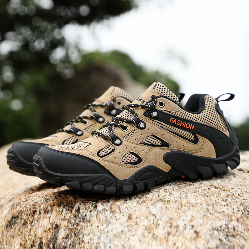 Men's hiking shoes spring and autumn new breathable men's shoes sports leisure outdoor climbing sneaker men's wholesale generation