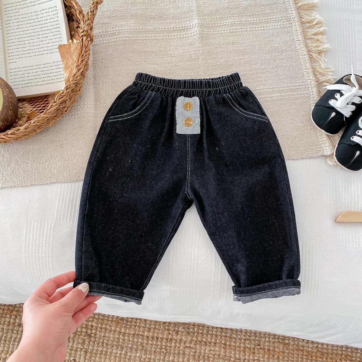Picture of Korean style autumn children's solid color jeans baby boys' casual pants newborn baby simple trendy trousers