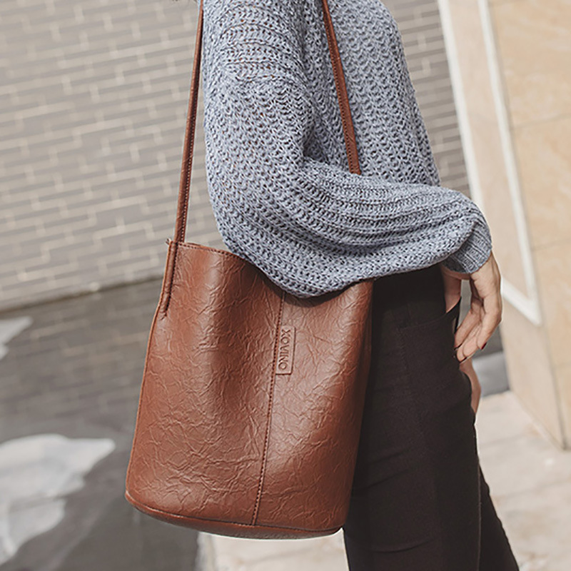 New Retro Bucket Bag Suede Oil Leather Handbag Crossbody Bag Women's Bag Large Capacity Shopping Bag
