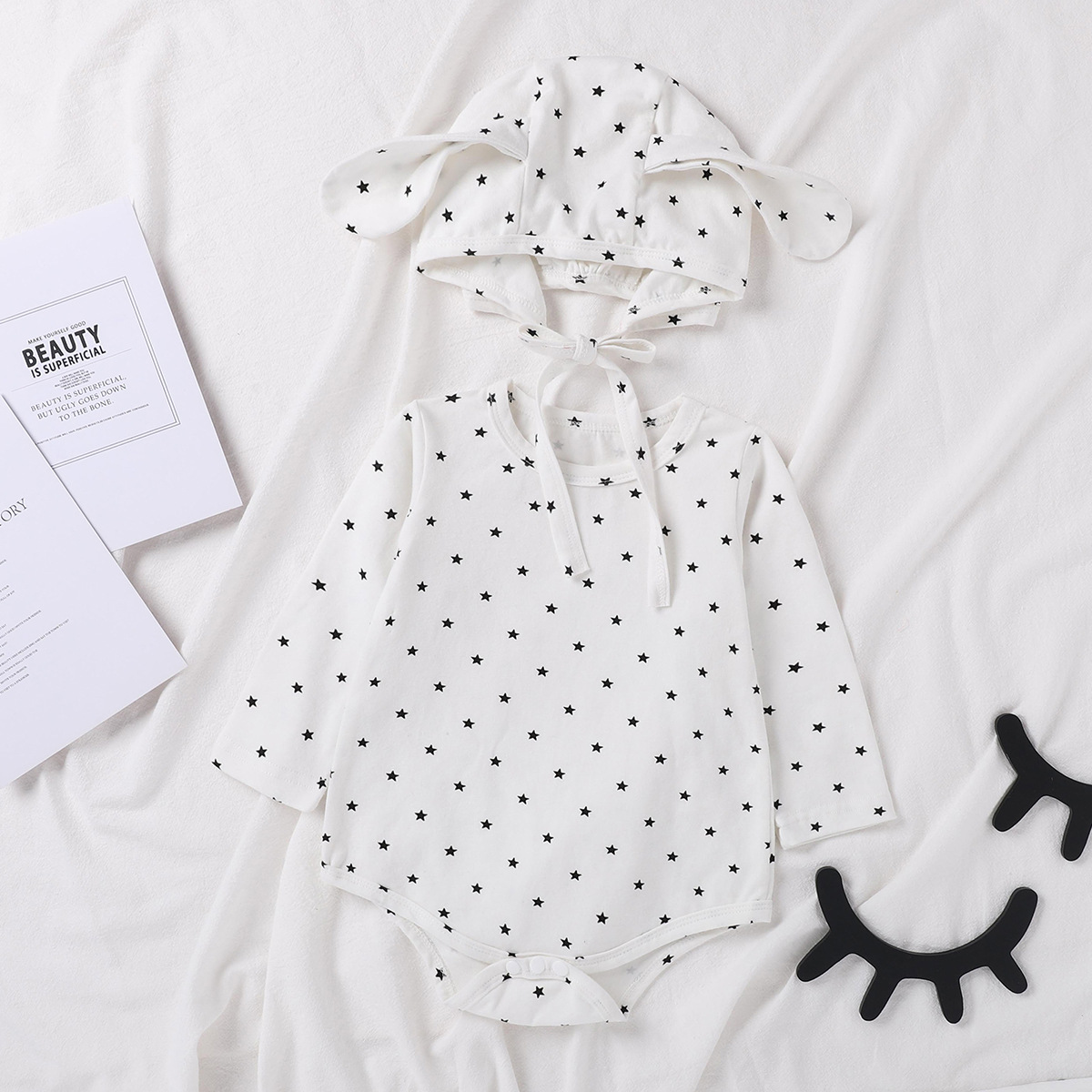 Picture of 2025 Spring and Autumn Korean Style Baby Jumpsuit Western Style Long Sleeve Polka Dot Male and Female Baby Coverall Outing Clothes with Hood