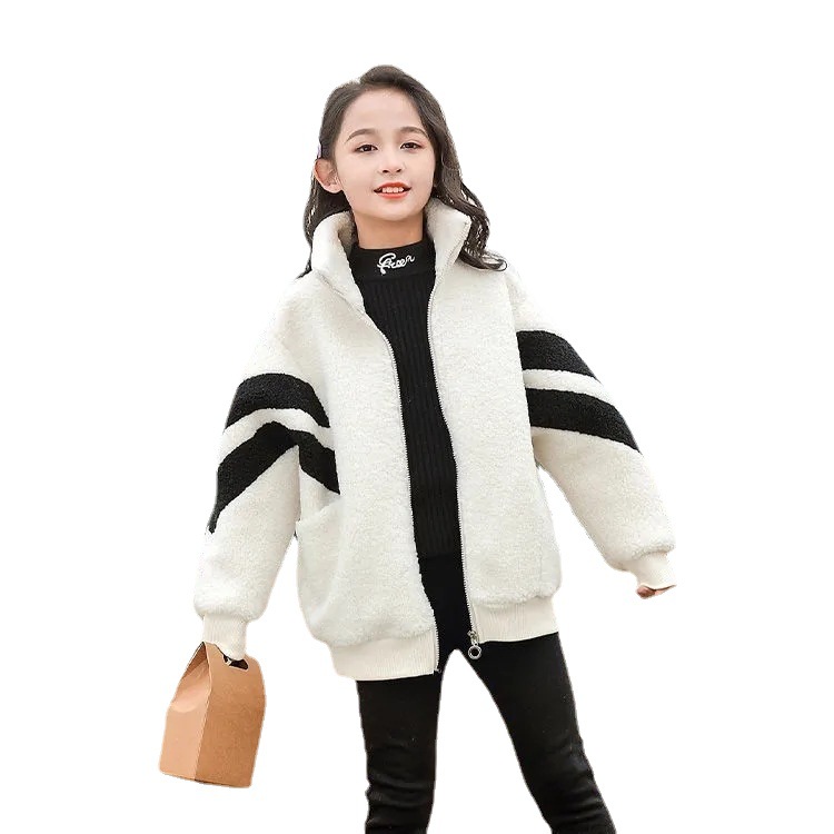 Picture of Children's Winter Clothing for Boys, Lamb Wool Jacket with Fleece Lining, Thickened for Older Children, Long-Sleeve Zipper, Girls' Lamb Wool Sweatshirt