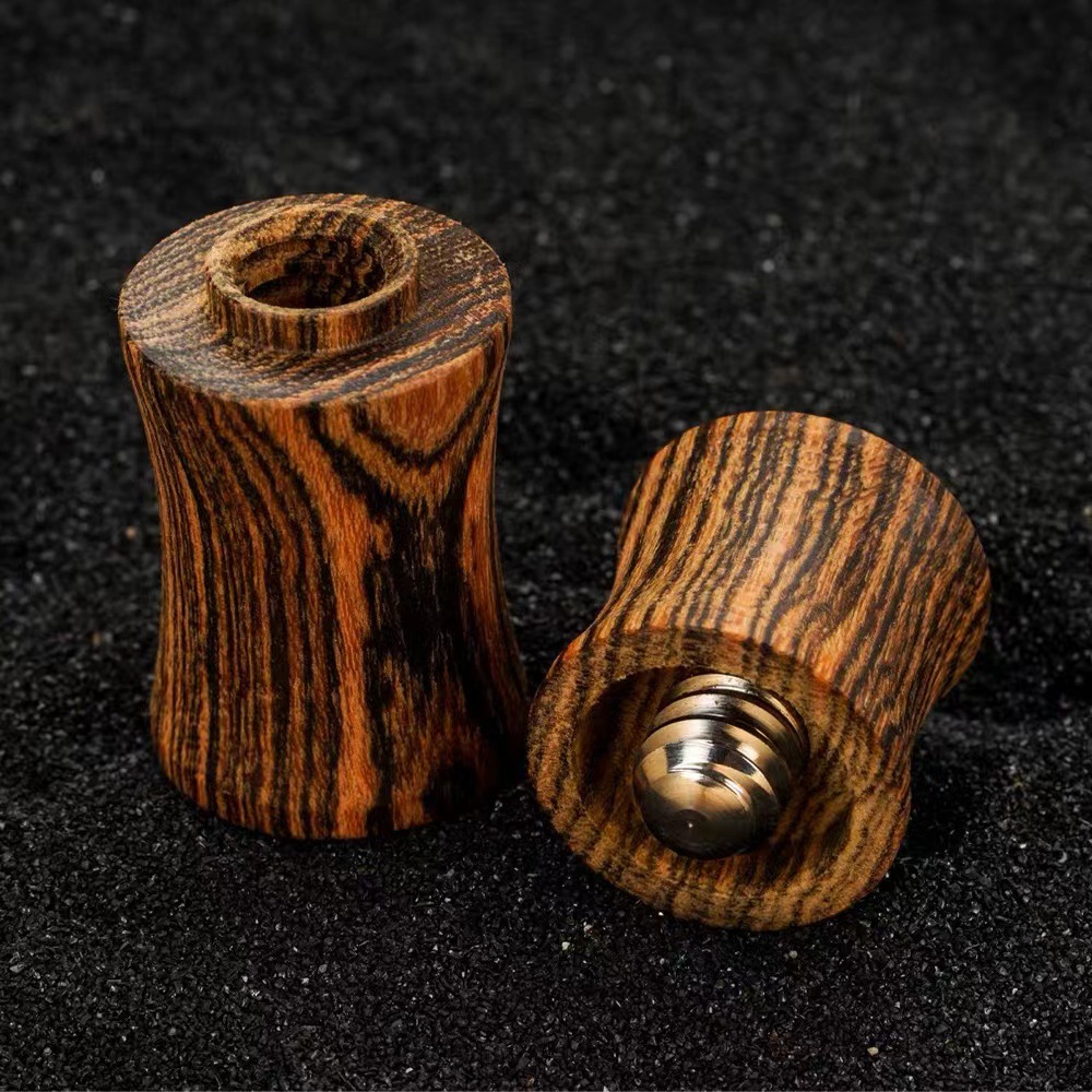 Picture of Pool cue solid wood material middle wheel protective sleeve screw tooth protective sleeve table cue protective cap rod sleeve ball middle wheel blocking cap