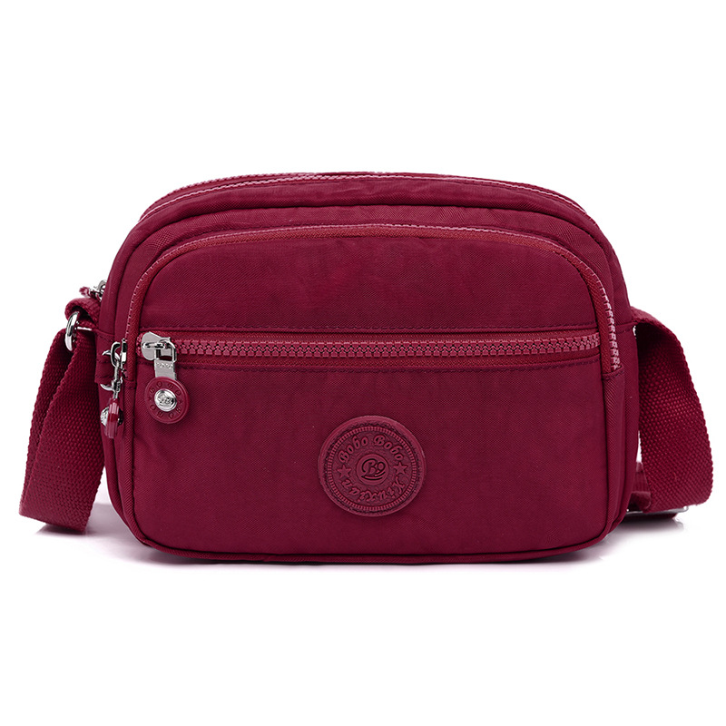 Picture of Large Capacity Women's Shoulder Bag New All-match Shopping Commuter Bag Fashionable Lightweight Waterproof Nylon Cloth Bag Crossbody Bag