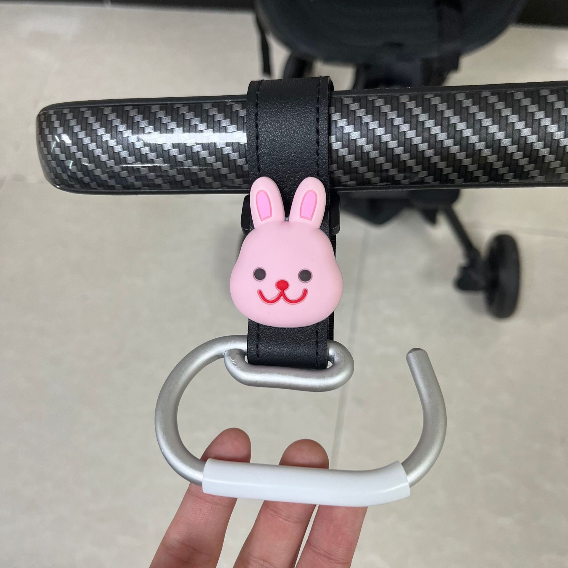 Picture of Trolley baby carriage hook buckle baby walking artifact baby walking car bb baby children's car special storage pendant accessories