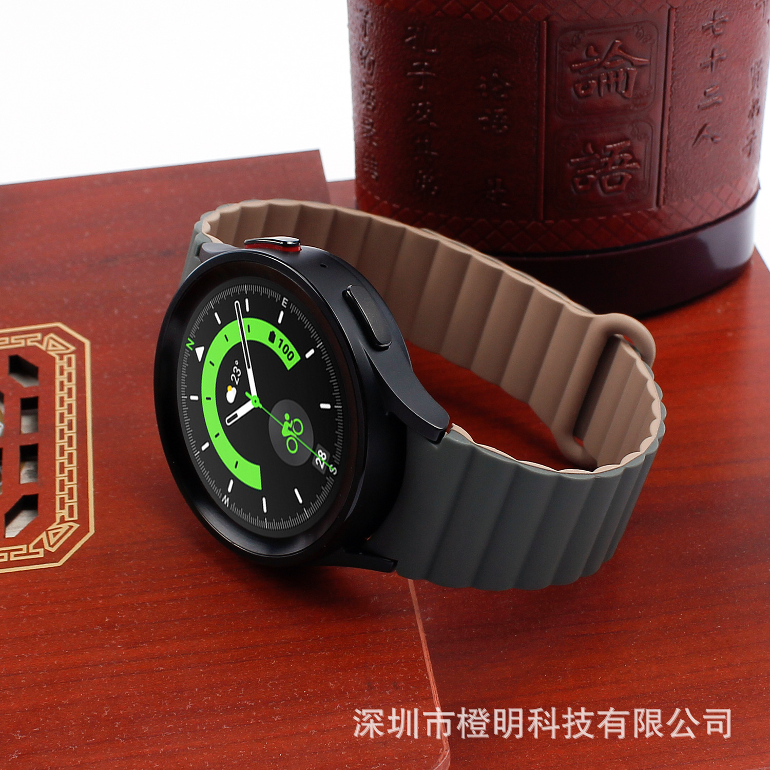 Picture of For Samsung Watch Strap Galaxy Watch6/5/4 Loop Silicone Strap Magnetic Loop Strap New