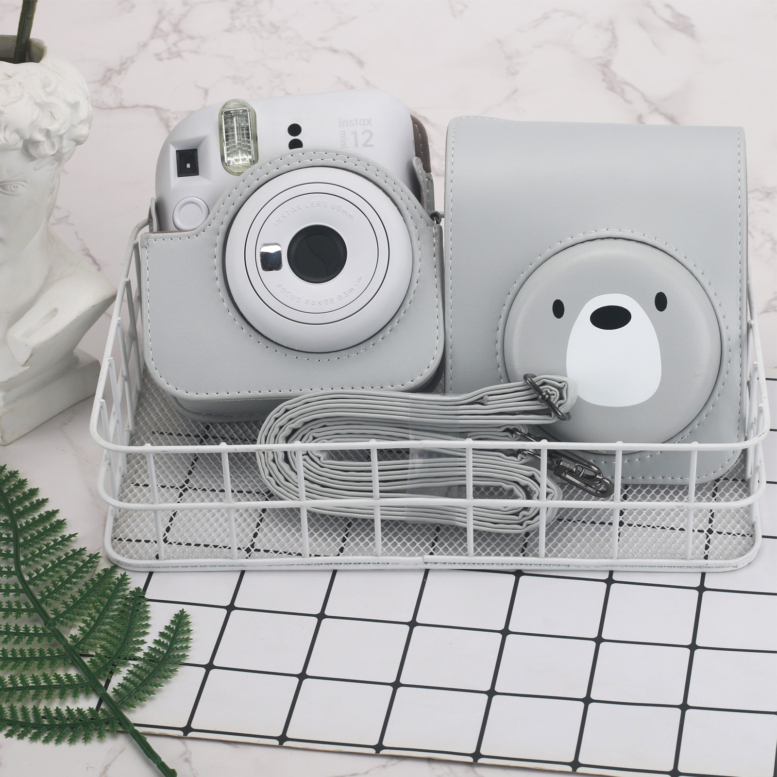 Picture of A generation of Fuji Polaroid mini12 gray bear camera storage bag shoulder/diagonal