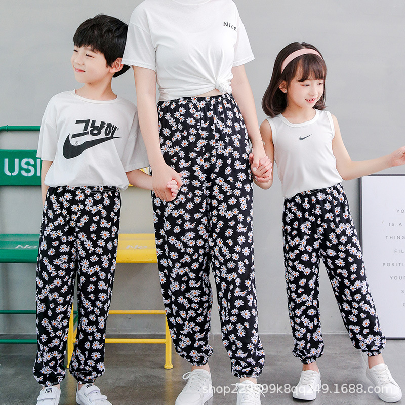 Picture of Parent-Child Bloomers Boys' Beach Pants Girls' Thin Anti-mosquito Pants Comfortable Ice Silk Large Children's Cotton Silk Trousers