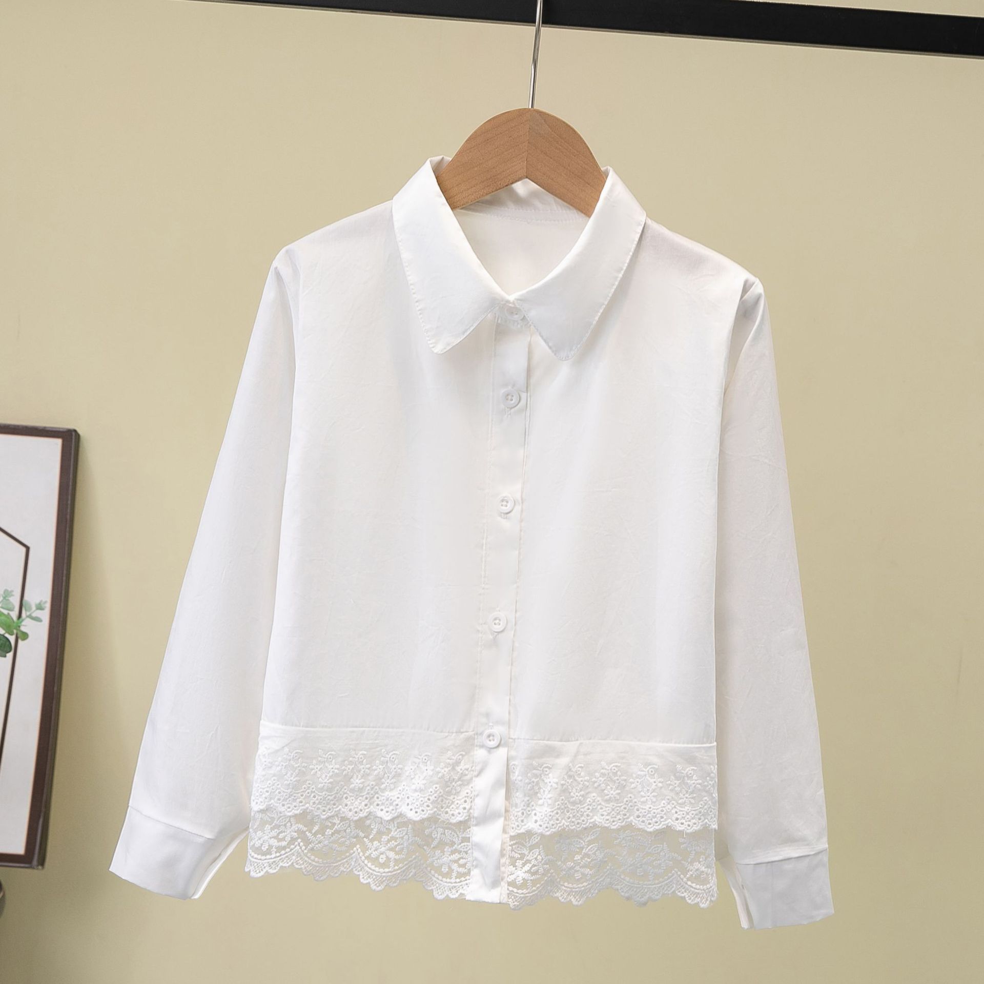 Picture of Shirt lace white girl's bottoming shirt top middle and small children's clothing student long sleeve middle and big children's inner wear overseas