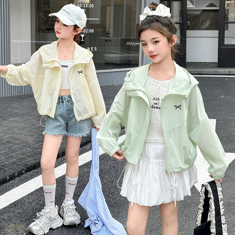 Picture of Summer Girls' Lightweight Sunscreen Clothing Girls' Sunscreen Clothing Summer Outdoor Clothing Breathable Casual Loose Bow Embroidered