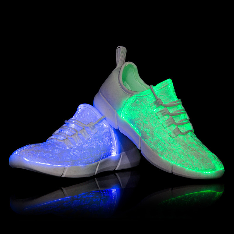 New lamp shoes children's shoes couple upper luminous sneakers trend parent-child small white shoes manufacturers wholesale a generation of hair
