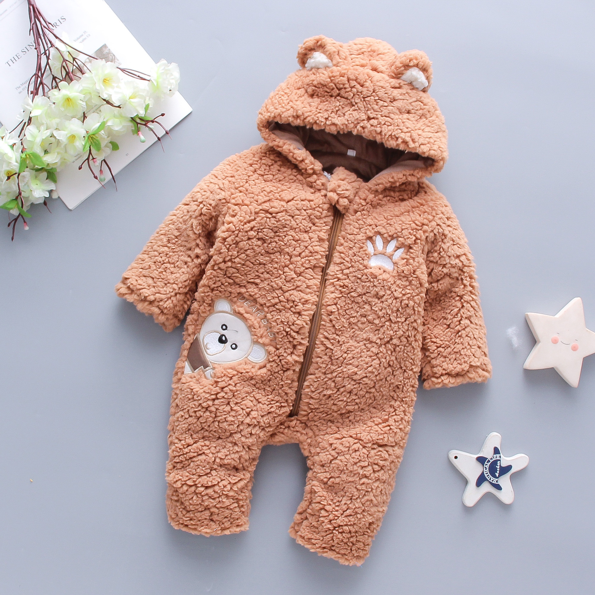 Picture of Baby Jumpsuit winter 2020 children's clothing New lamb fur cartoon bear embroidered thickened hooded romper