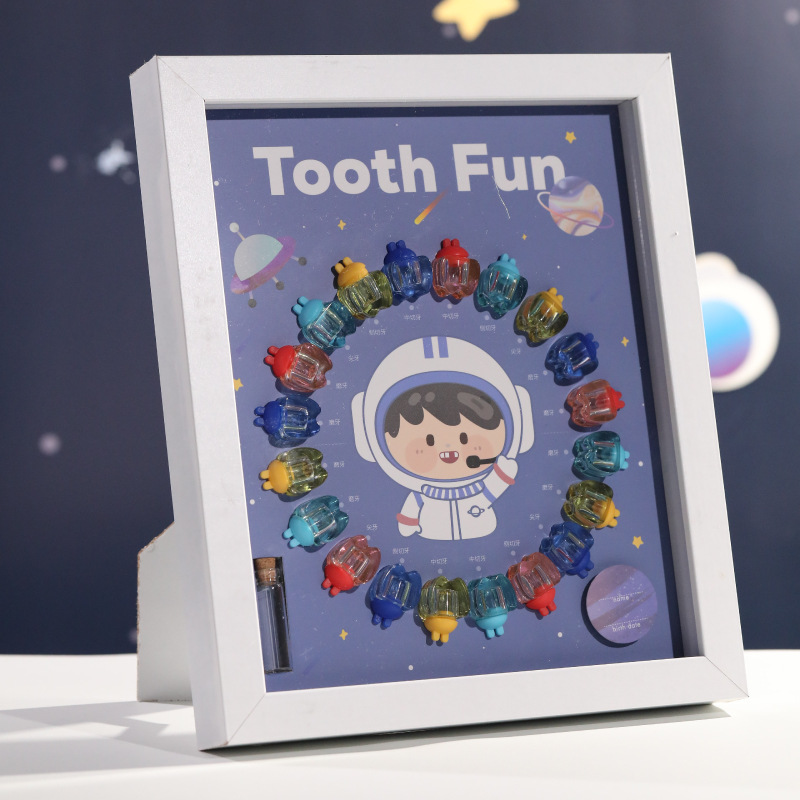 Picture of T9 Wooden Photo Frame Deciduous Teeth Box Transparent Crystal Teeth House Boys and Girls New Deciduous Teeth Storage Frame
