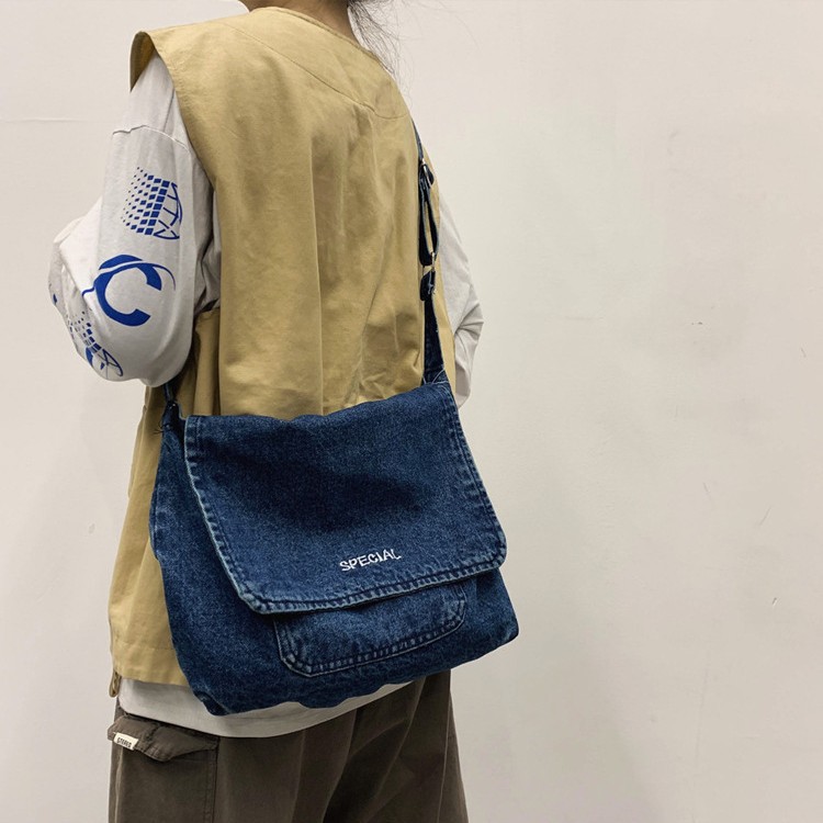 Picture of 2025 New Crossbody Denim Bag Men's and Women's Canvas Satchel Artistic Student Schoolbag Messenger Bag Simple Tweet Bag