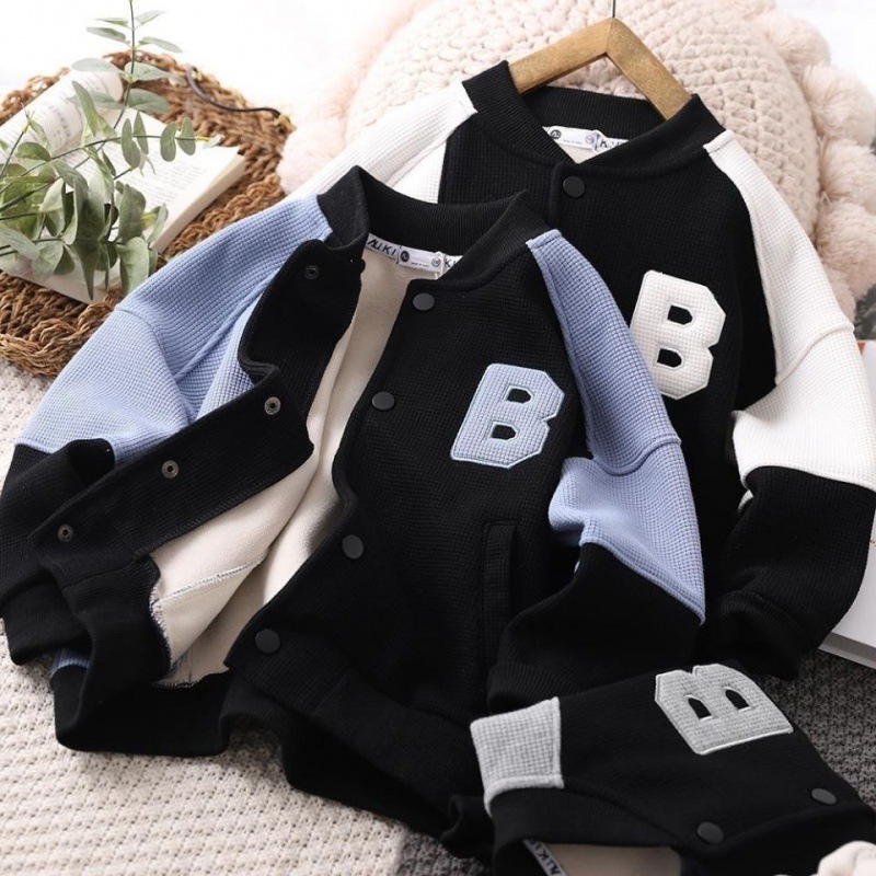 Picture of Boys' Spring Coat 2023 New Children's Baseball Suit Middle and Big Children's Casual Jacket Top Stylish Children's Clothing